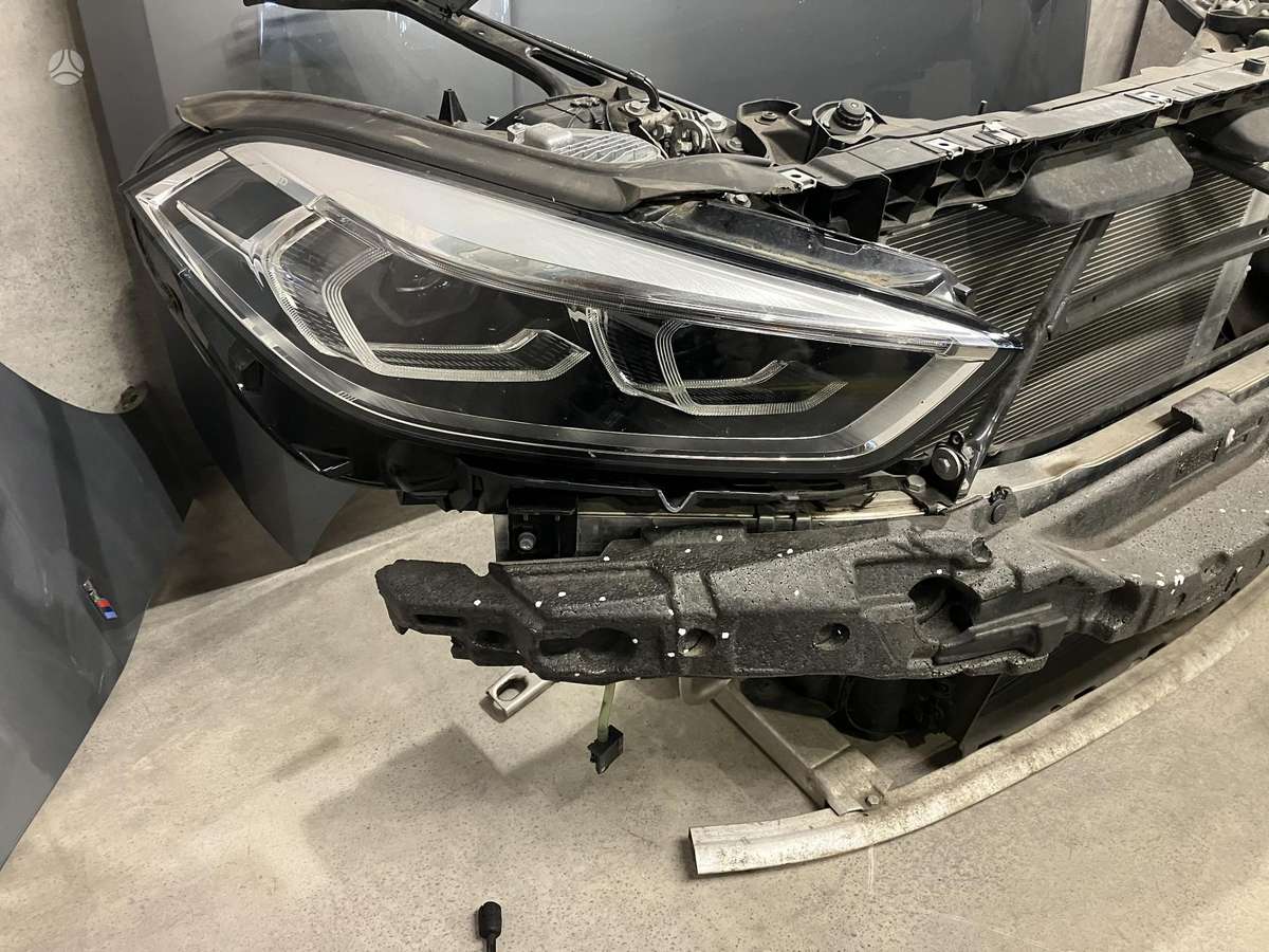 BMW 118 kėbulo dalys