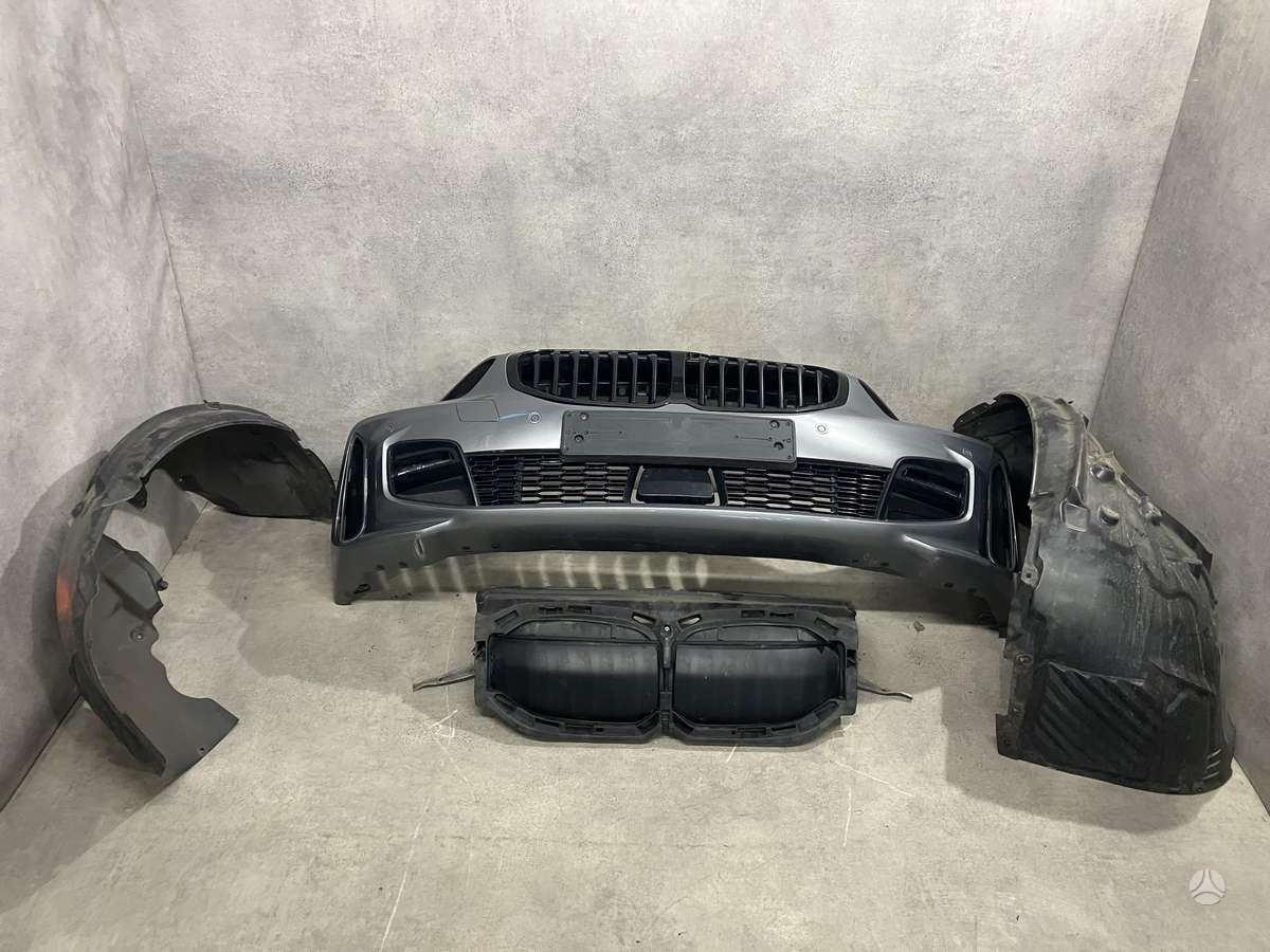 BMW 118 body parts
