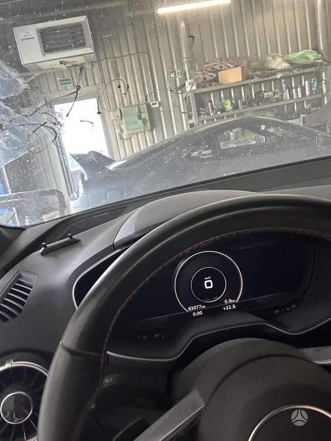 Audi TTS, Хэтчбек