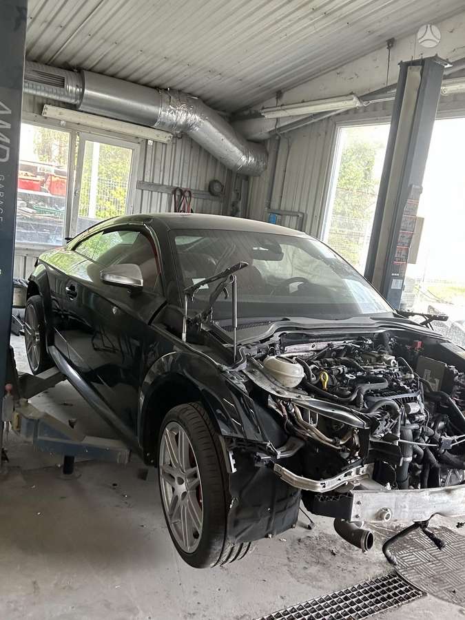 Audi TTS, Хэтчбек
