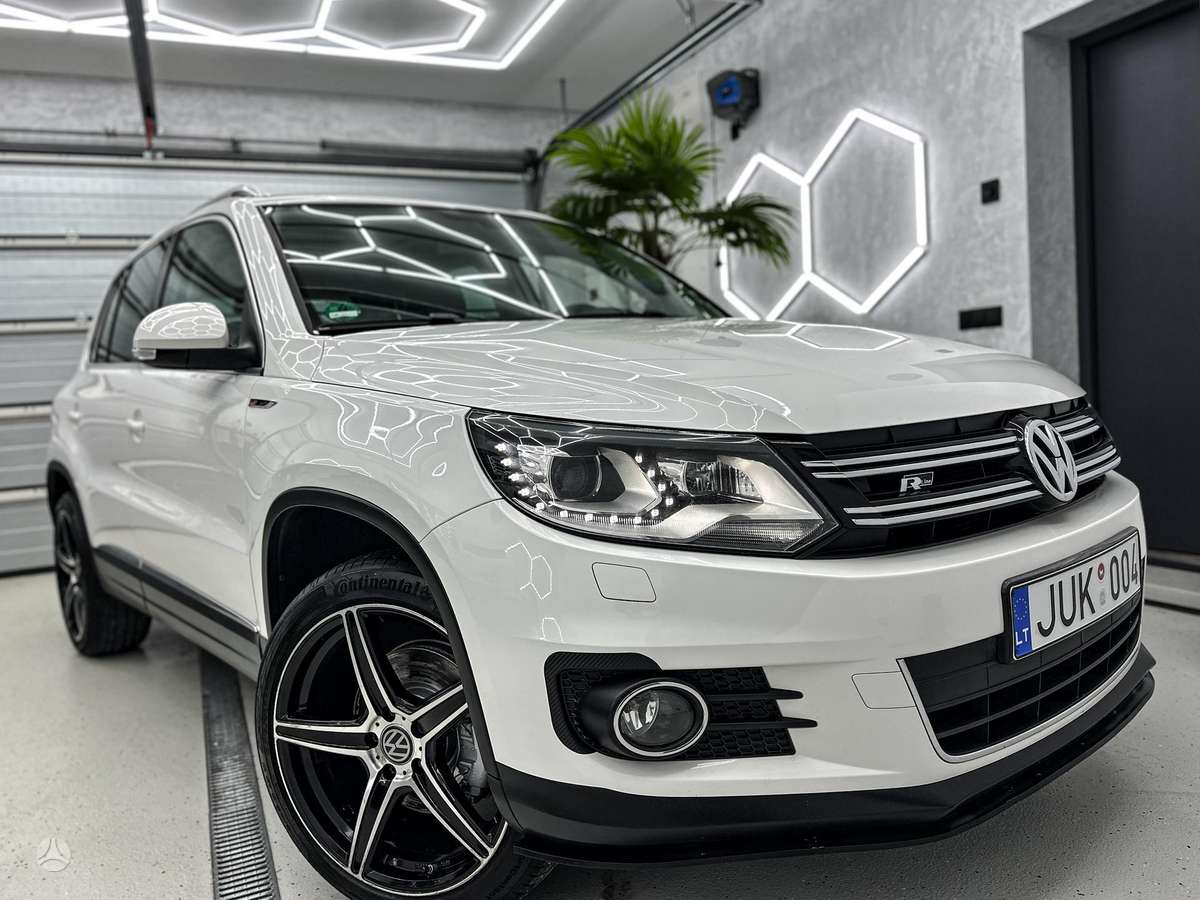 Volkswagen Tiguan - 2