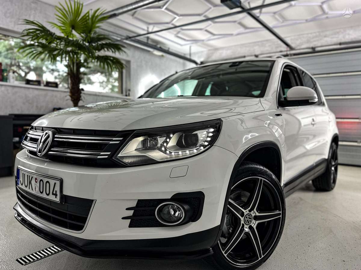 Volkswagen Tiguan - 11