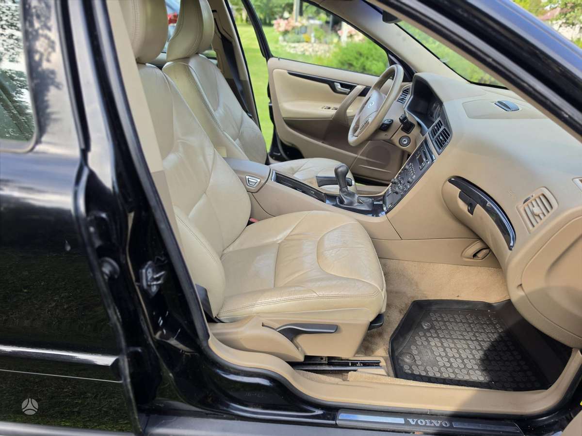 Volvo V70, 2.4 l., Универсал