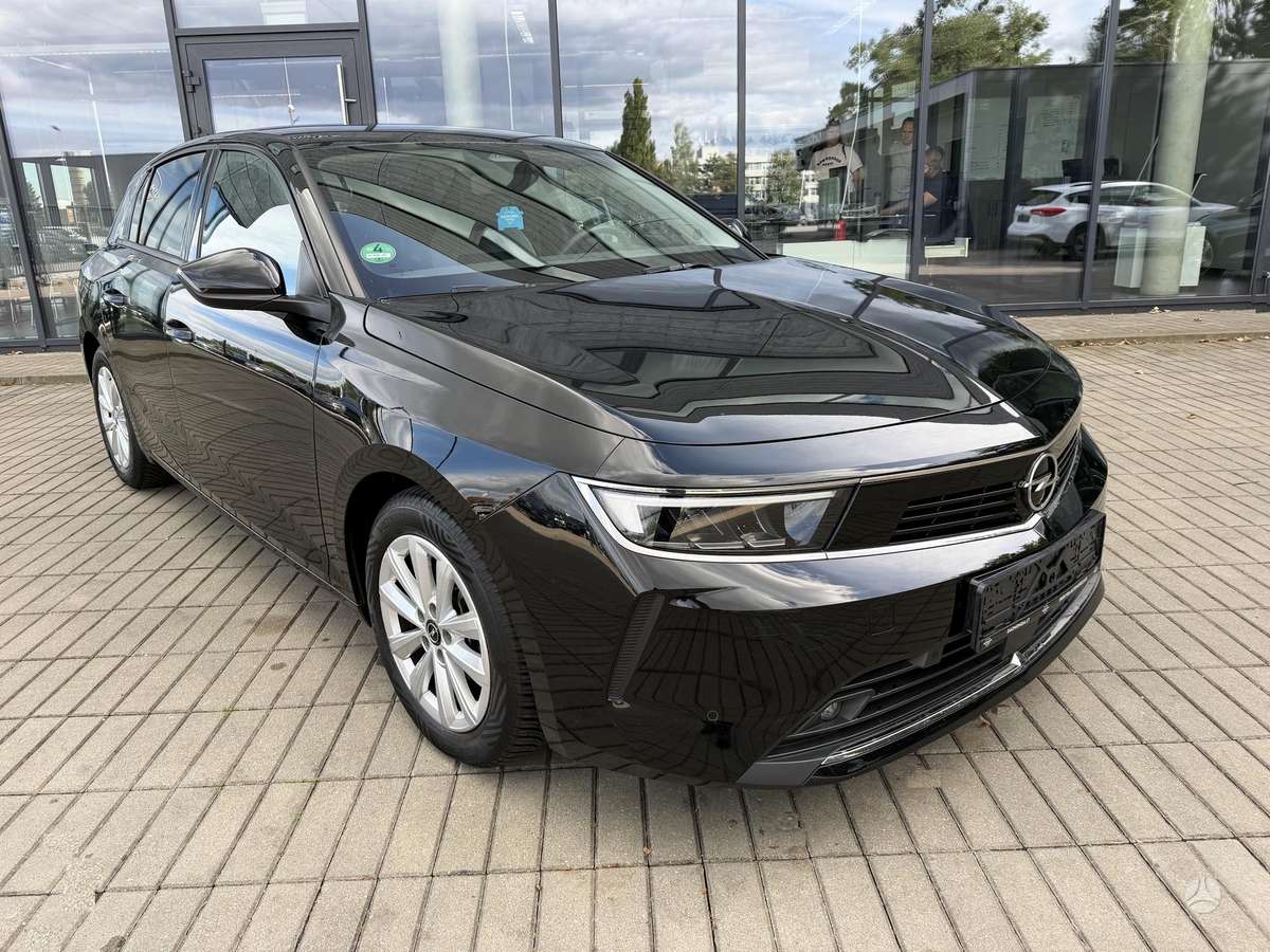 Opel Astra, 1.2 l., hatchback