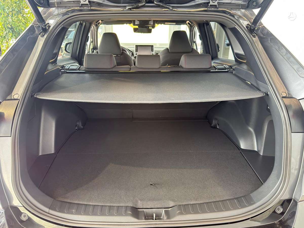 Toyota RAV4 - 7