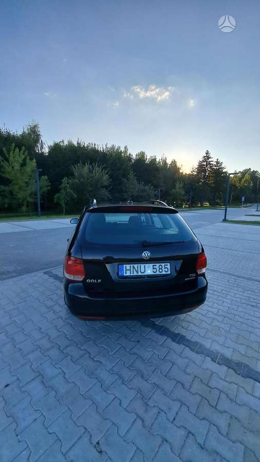 Volkswagen Golf - 4