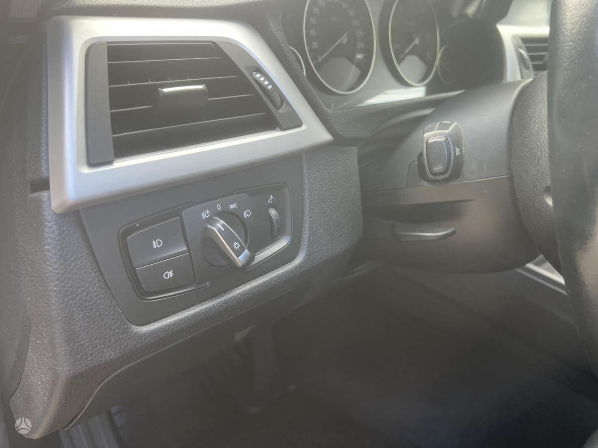 BMW 320, 2.0 l., universalas