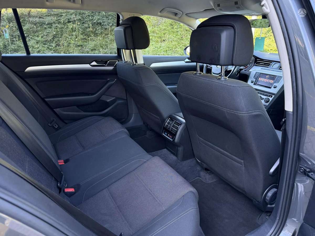 Volkswagen Passat, 2.0 l., Универсал