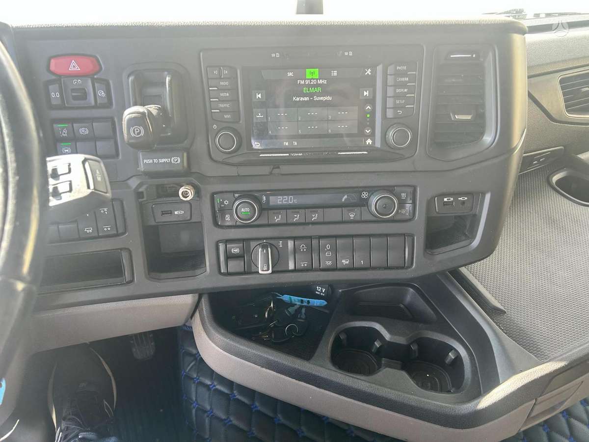 Scania R500, double sleeper