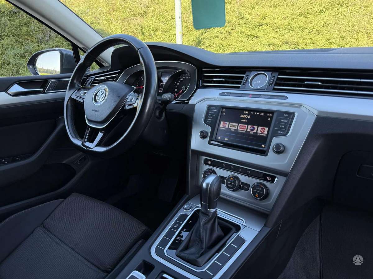Volkswagen Passat, 2.0 l., Универсал