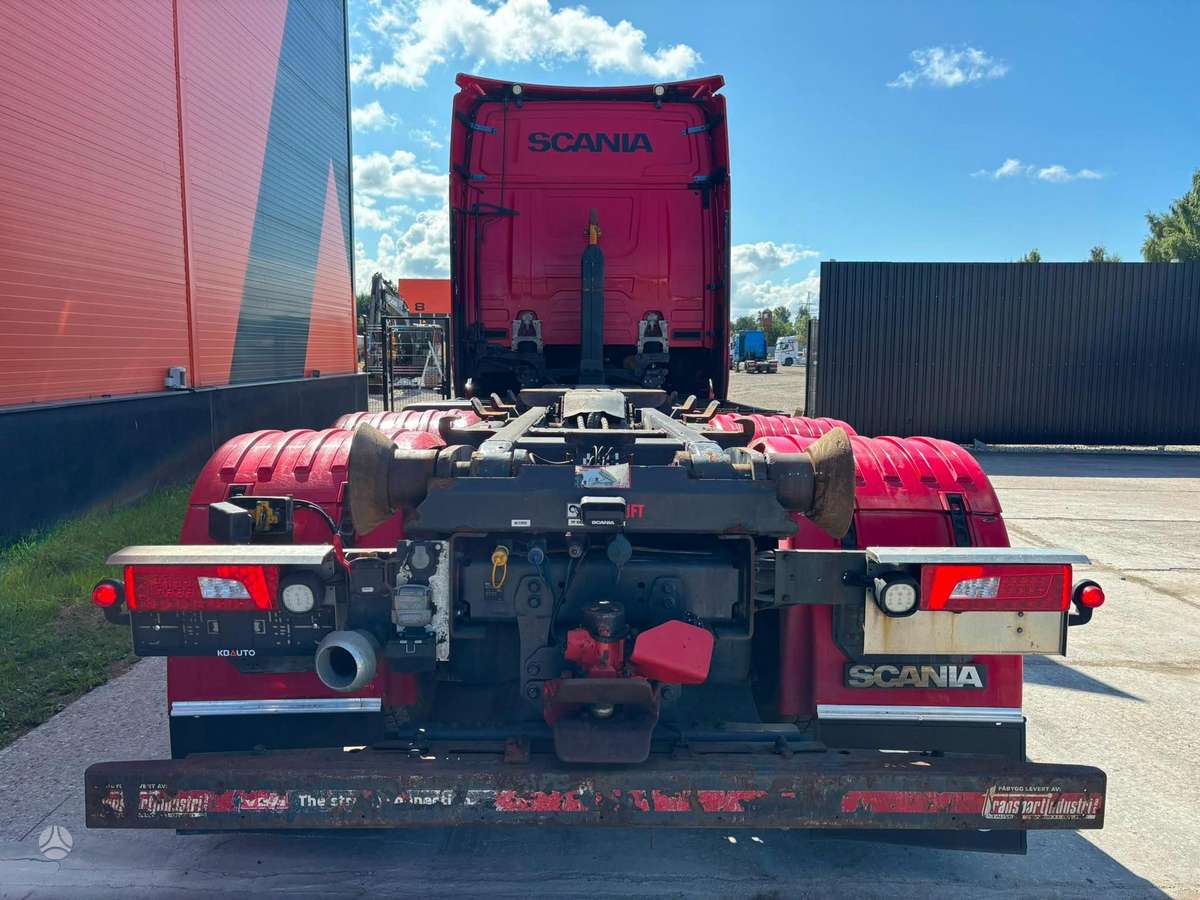 Scania S 730 6x2, самосвалы с прицепoм