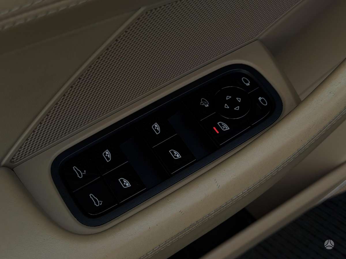 Porsche Panamera, 3.0 l., hatchback
