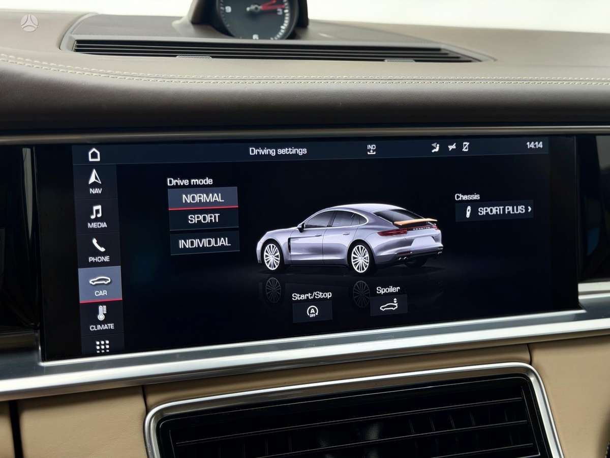 Porsche Panamera, 3.0 l., hatchback