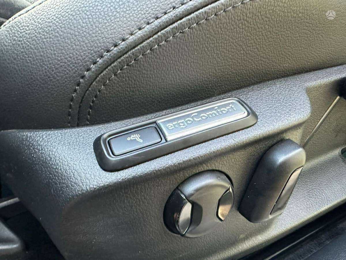 Volkswagen Passat, 2.0 l., Универсал