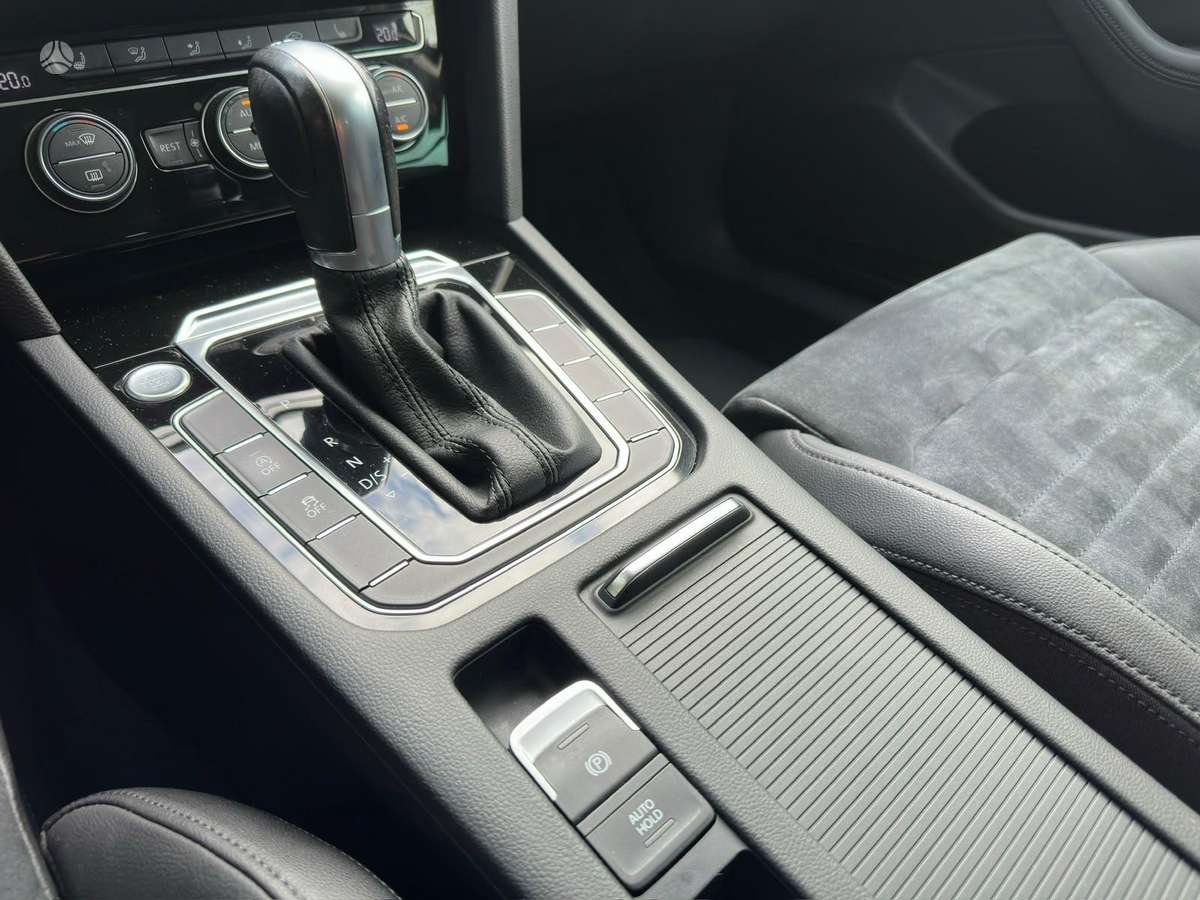 Volkswagen Passat, 2.0 l., Универсал
