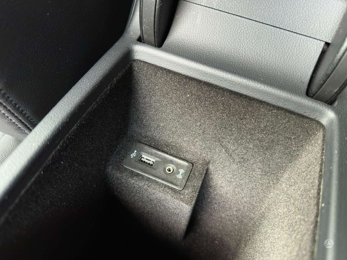 Volkswagen Passat, 2.0 l., Универсал