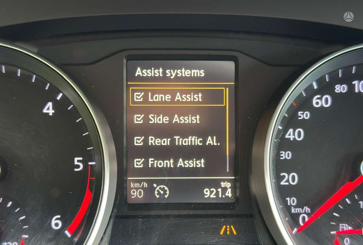Volkswagen Passat, 2.0 l., Универсал