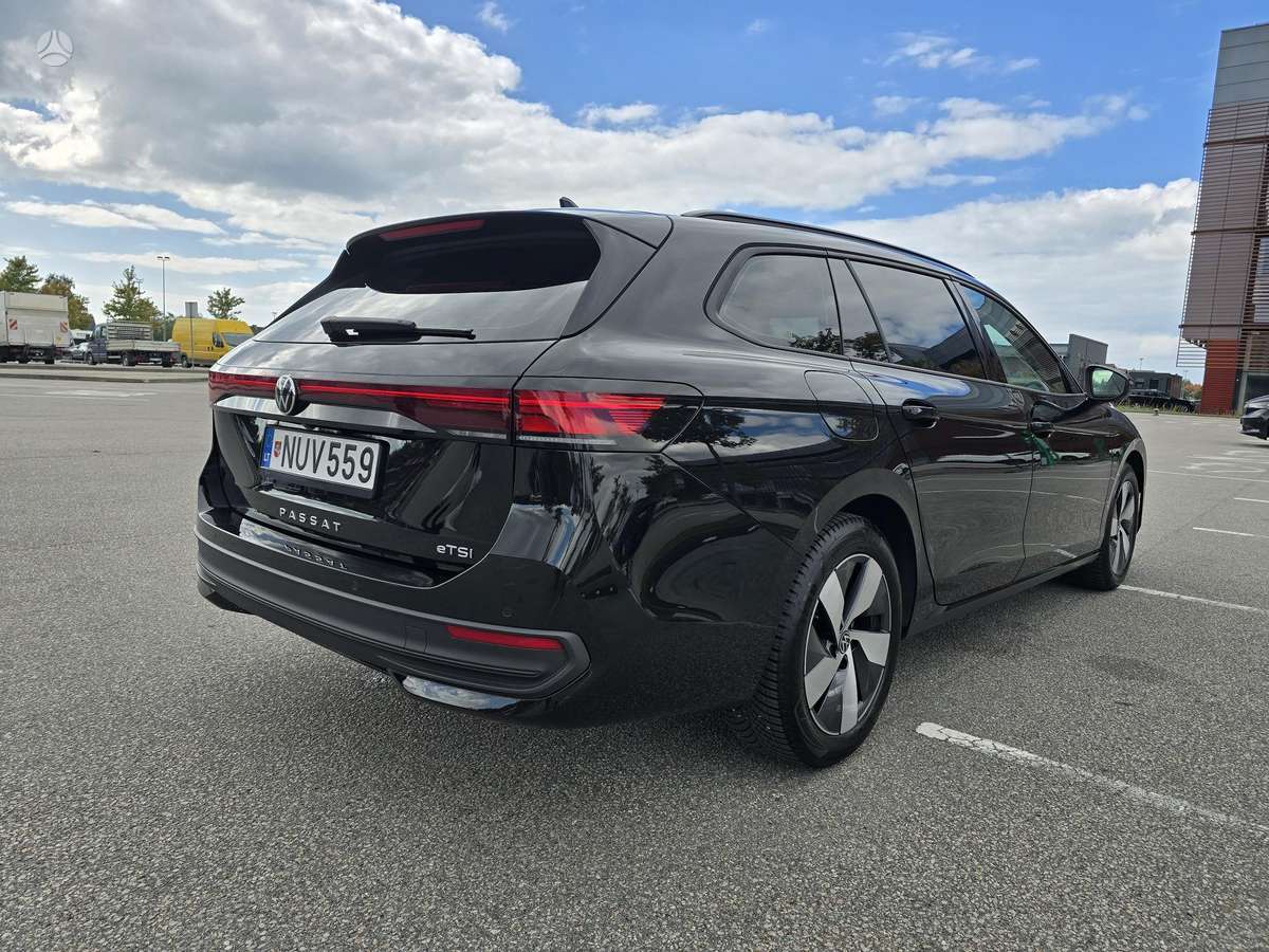 Volkswagen Passat - 7