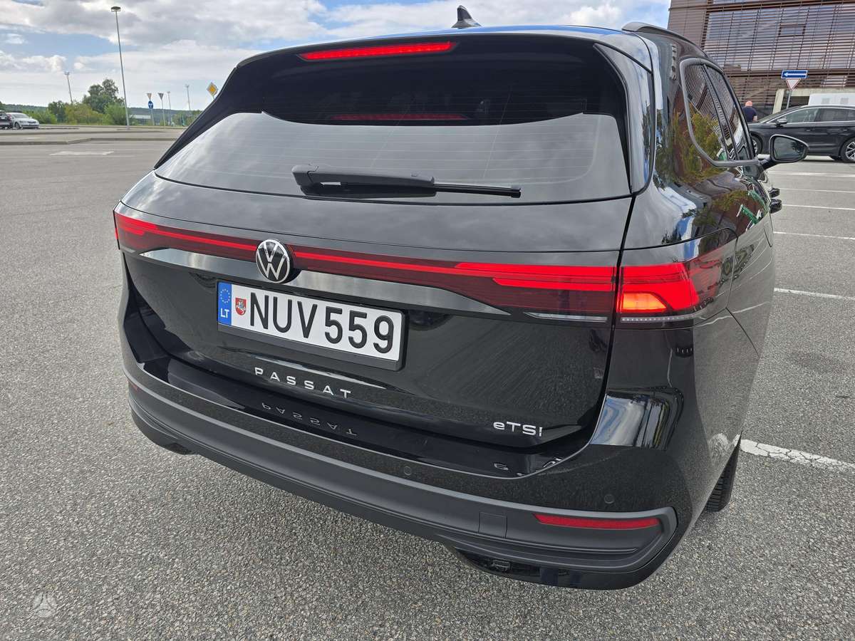 Volkswagen Passat - 9