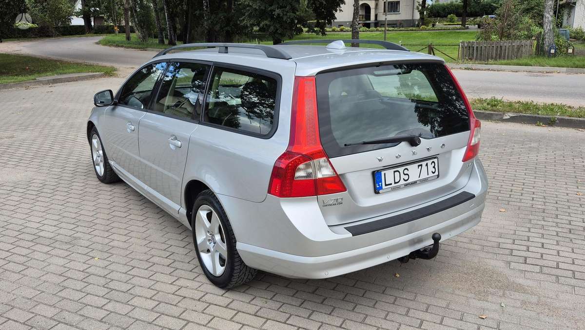 Volvo V70, 2.4 l., Универсал