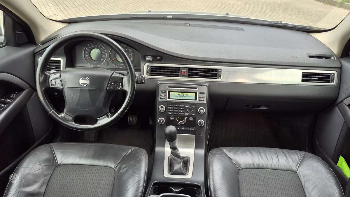Volvo V70, 2.4 l., Универсал