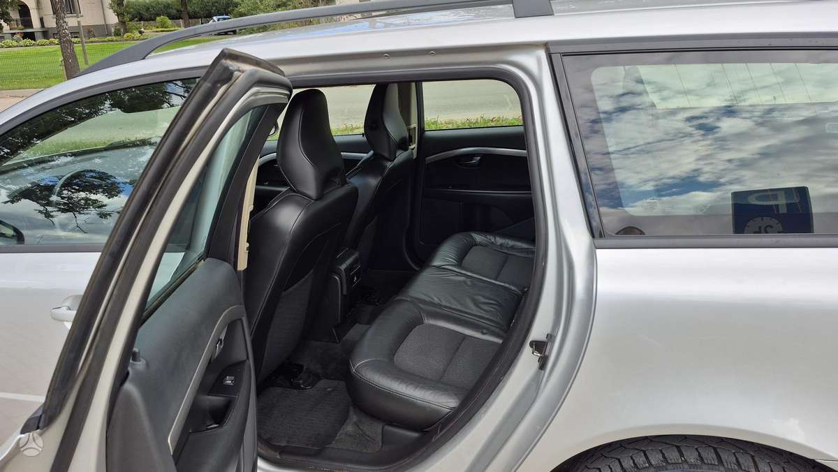Volvo V70, 2.4 l., Универсал