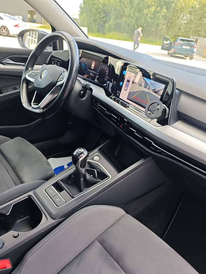 Volkswagen Golf - 12