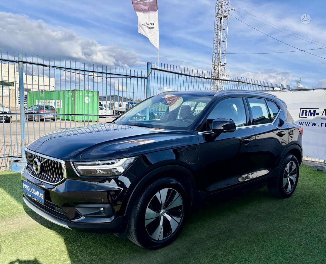 Volvo XC40 - 1