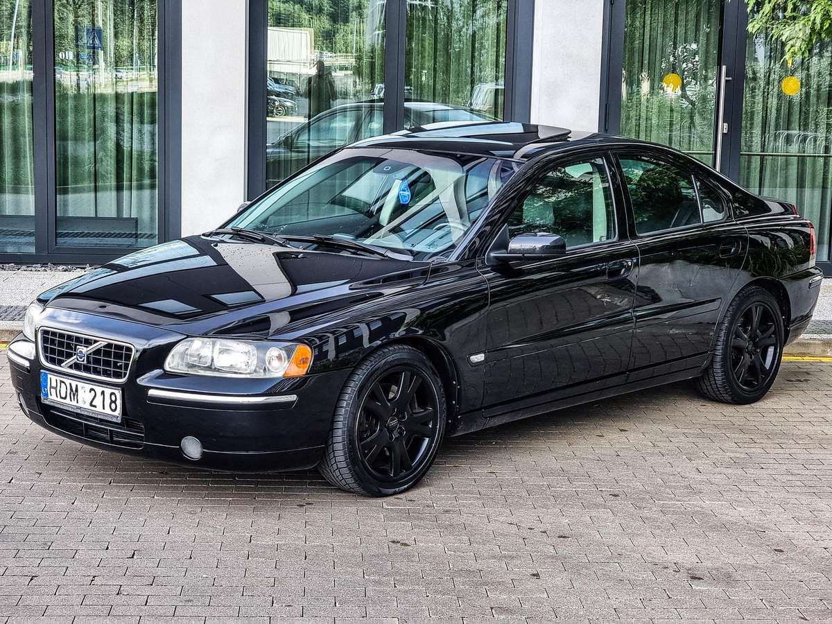 Volvo S60, 2.4 l., Седан
