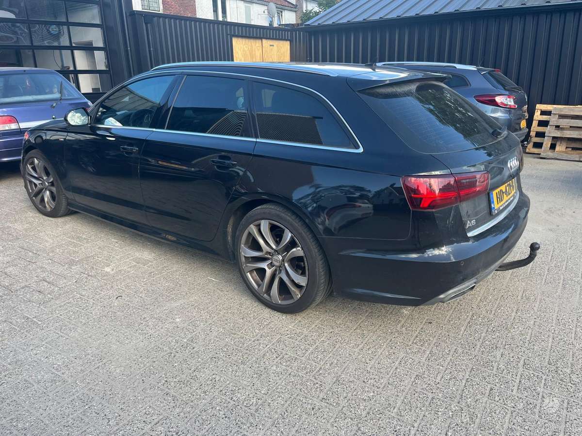 Audi A6, 2.0 l., universalas