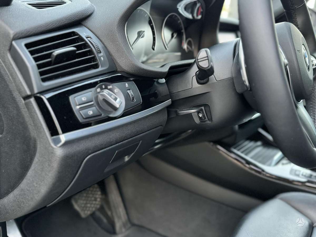 BMW X3, 3.0 l., off-road / crossover