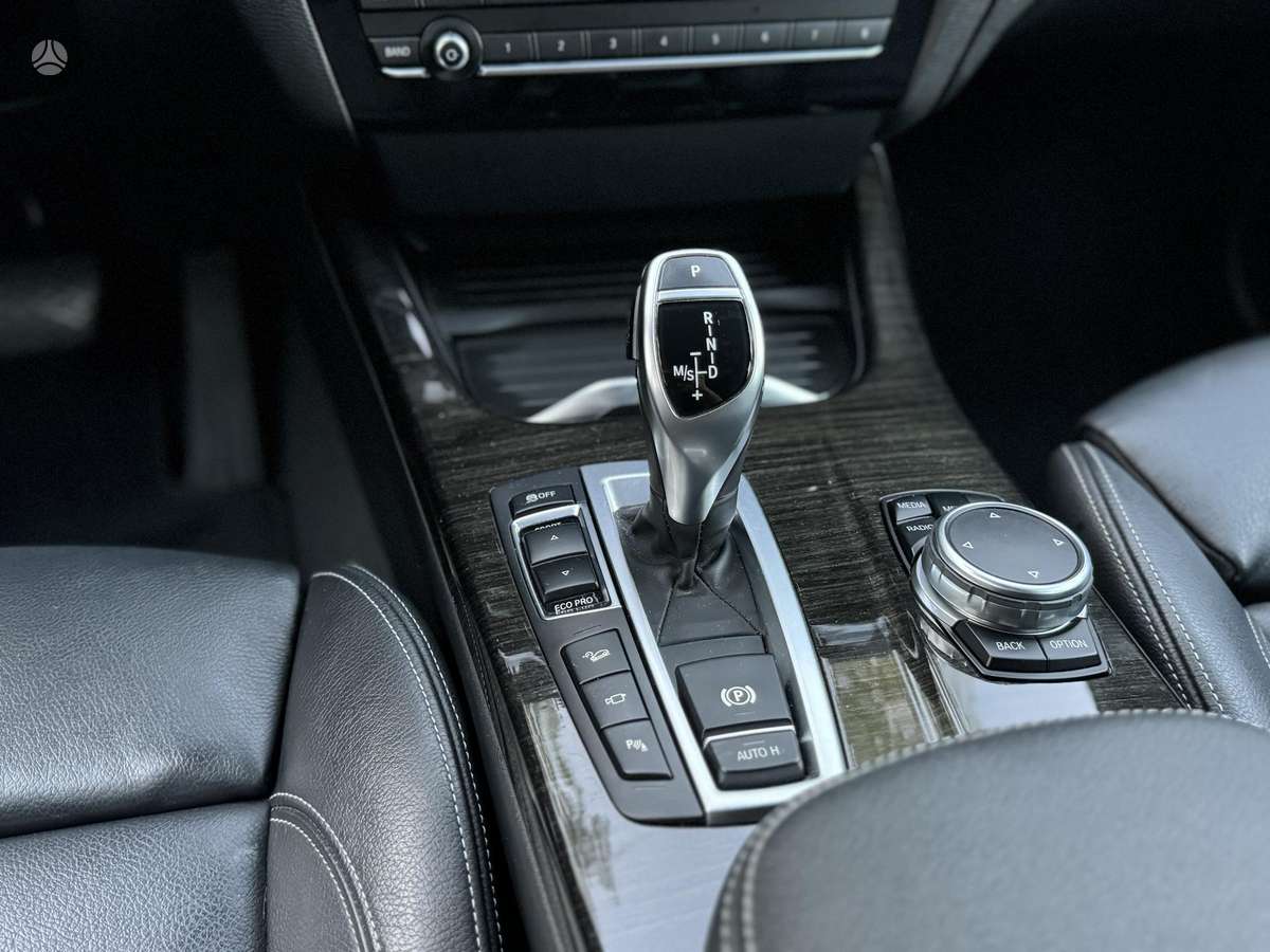 BMW X3, 3.0 l., off-road / crossover