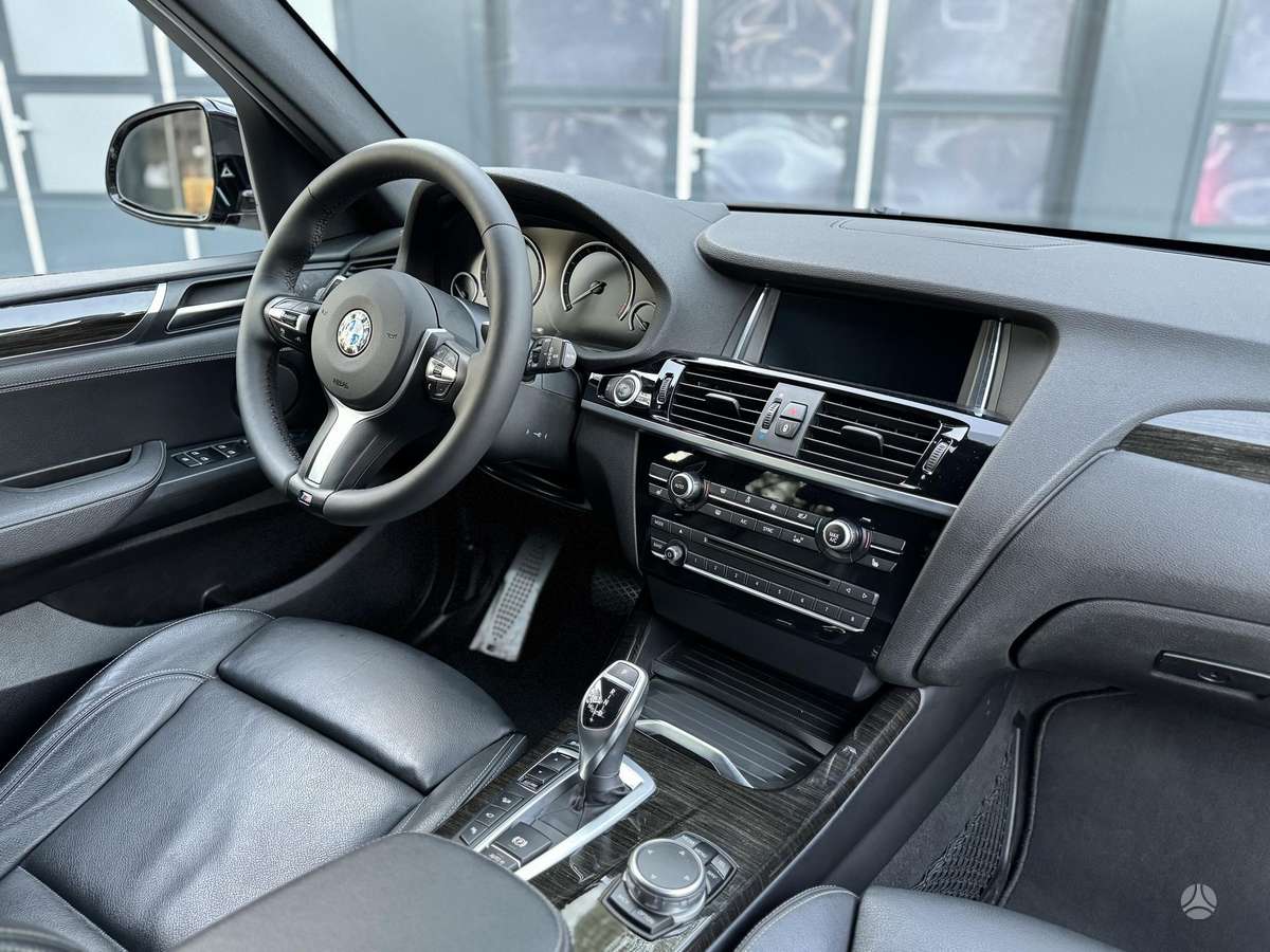 BMW X3, 3.0 l., off-road / crossover
