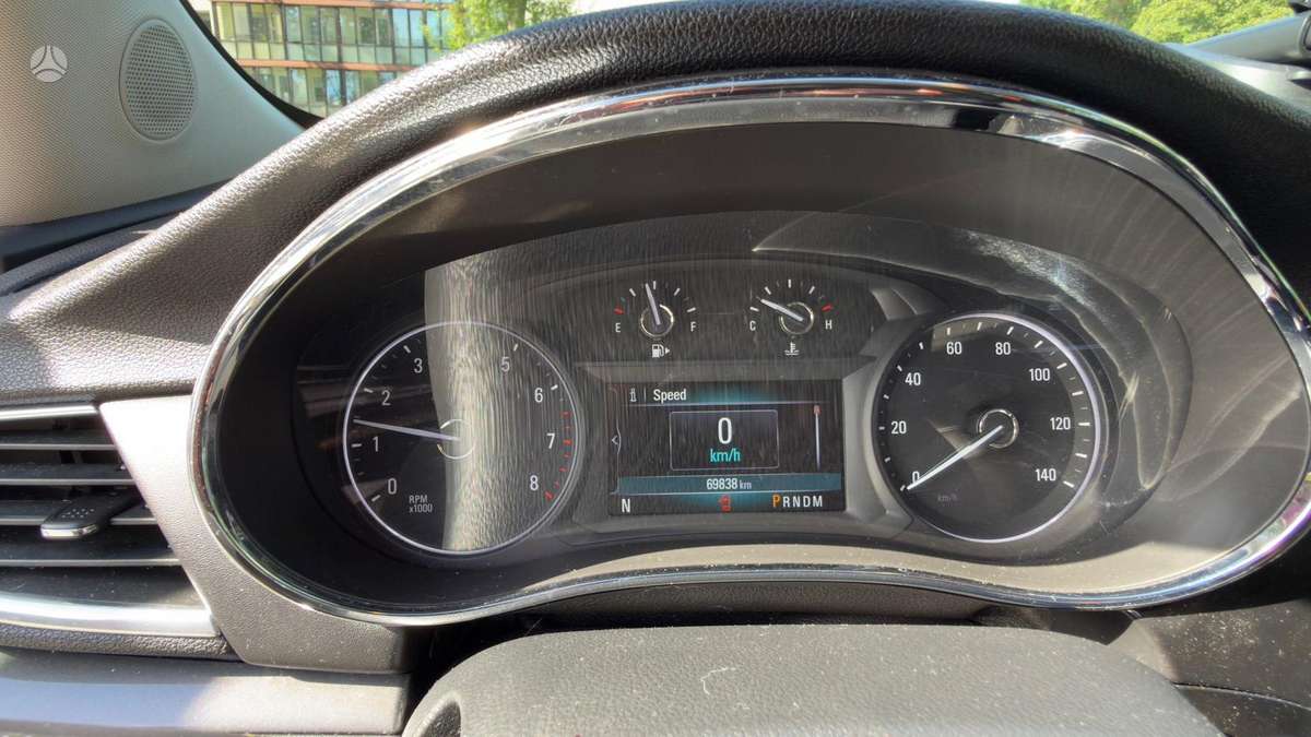 Buick Encore, 1.4 l., off-road / crossover