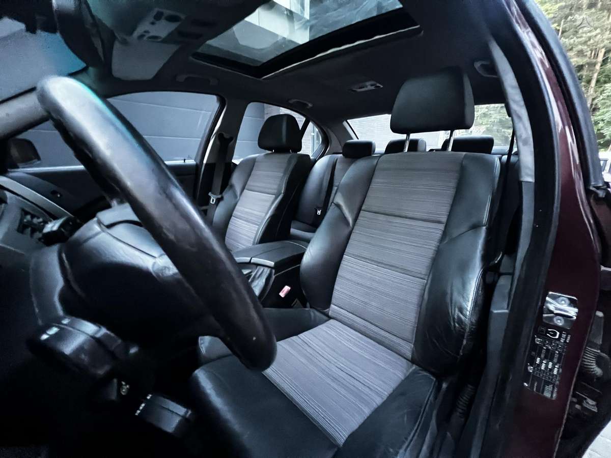 BMW 535, 3.5 l., Седан