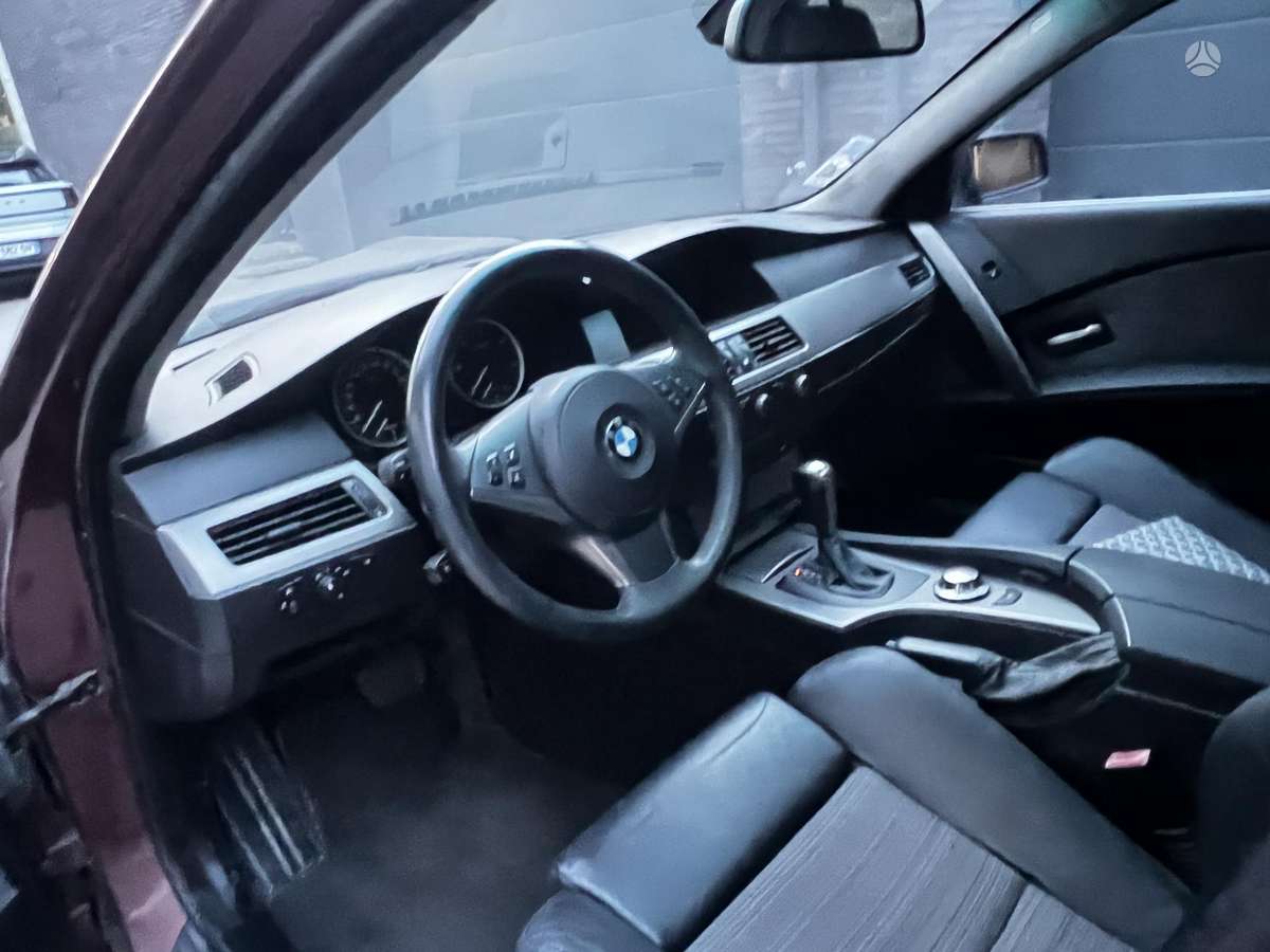 BMW 535, 3.5 l., Седан