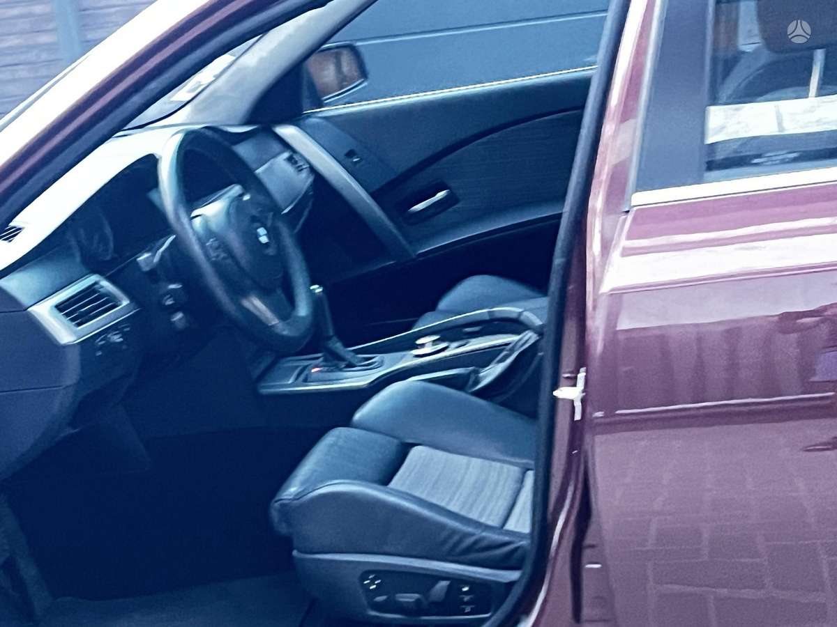 BMW 535, 3.5 l., Седан