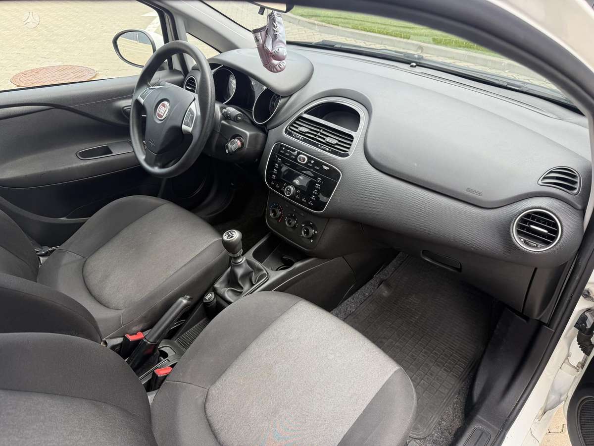 Fiat Punto, 1.2 l., hatchback
