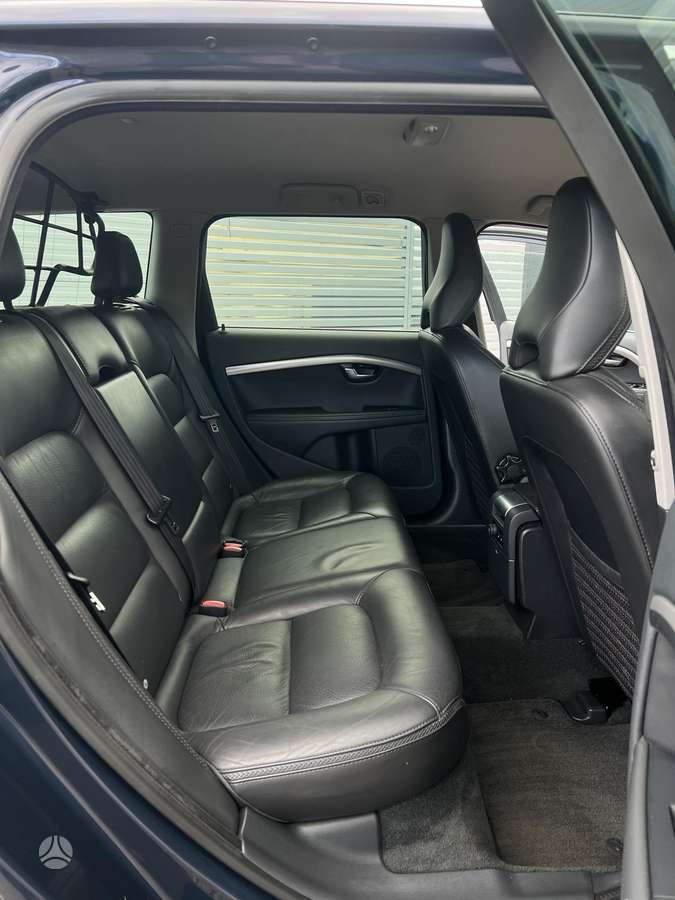 Volvo XC70, 2.4 l., Универсал