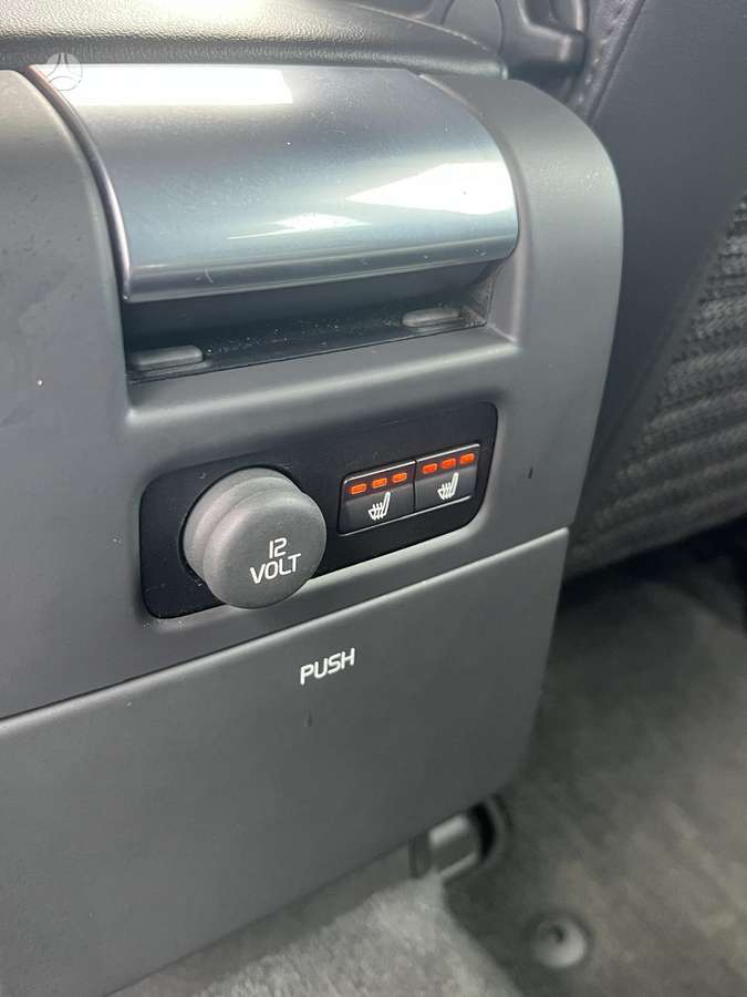 Volvo XC70, 2.4 l., wagon