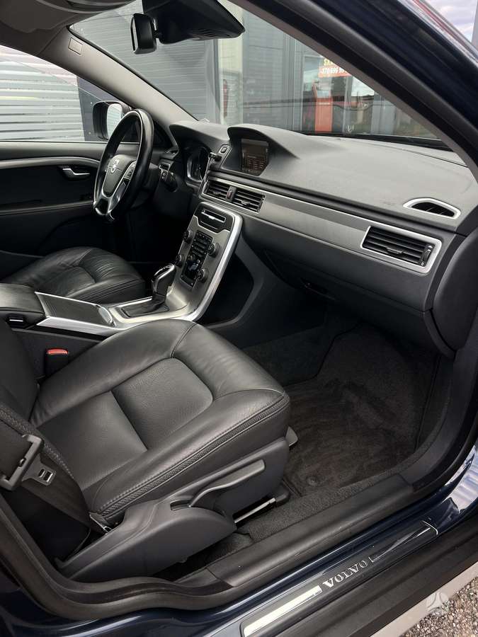 Volvo XC70, 2.4 l., Универсал