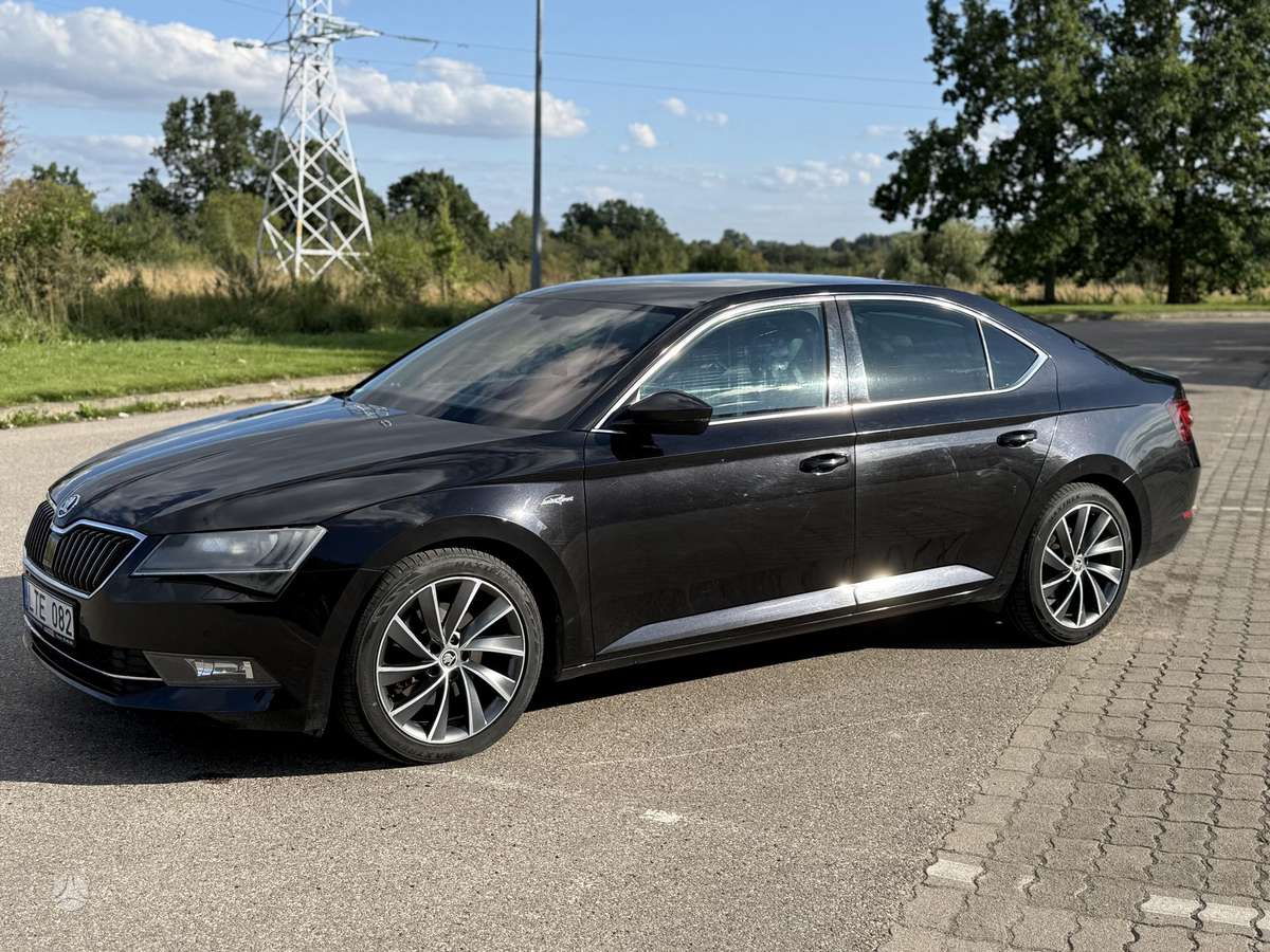 Skoda Superb, 2.0 l., Седан