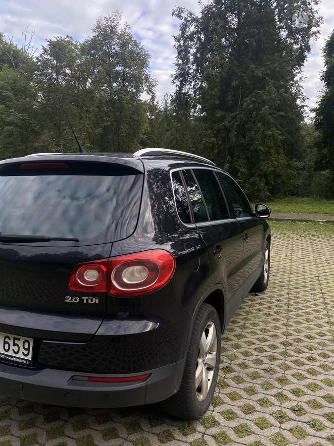 Volkswagen Tiguan - 7