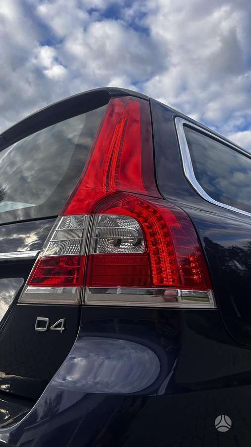 Volvo V70, 2.0 l., Универсал