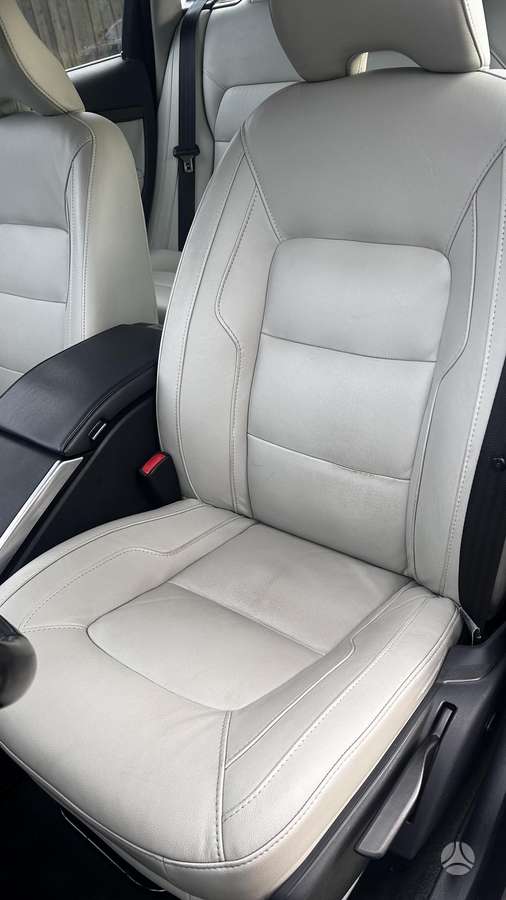 Volvo V70, 2.0 l., Универсал