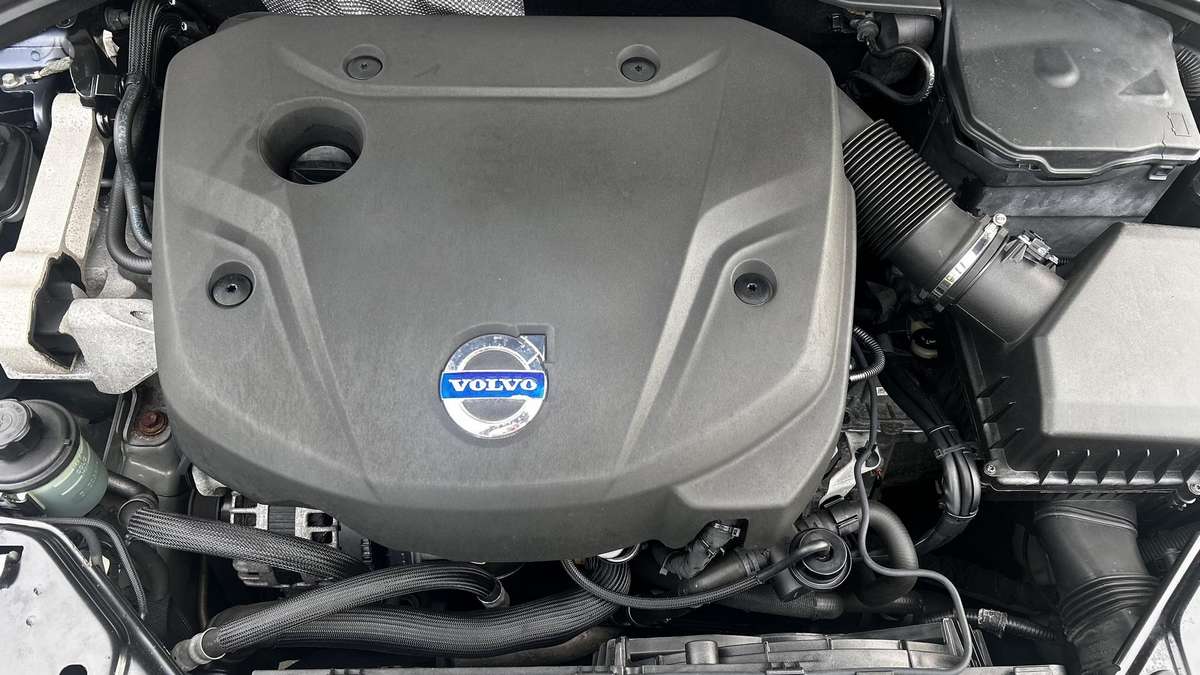 Volvo V70, 2.0 l., Универсал
