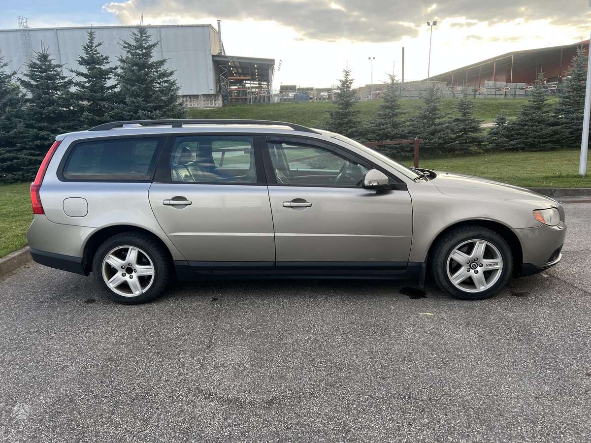 Volvo V70, 2.4 l., Универсал