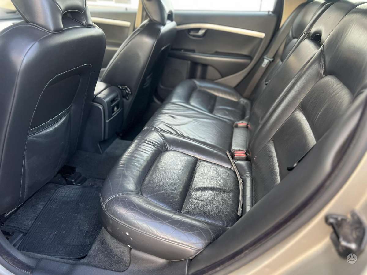 Volvo V70, 2.4 l., Универсал