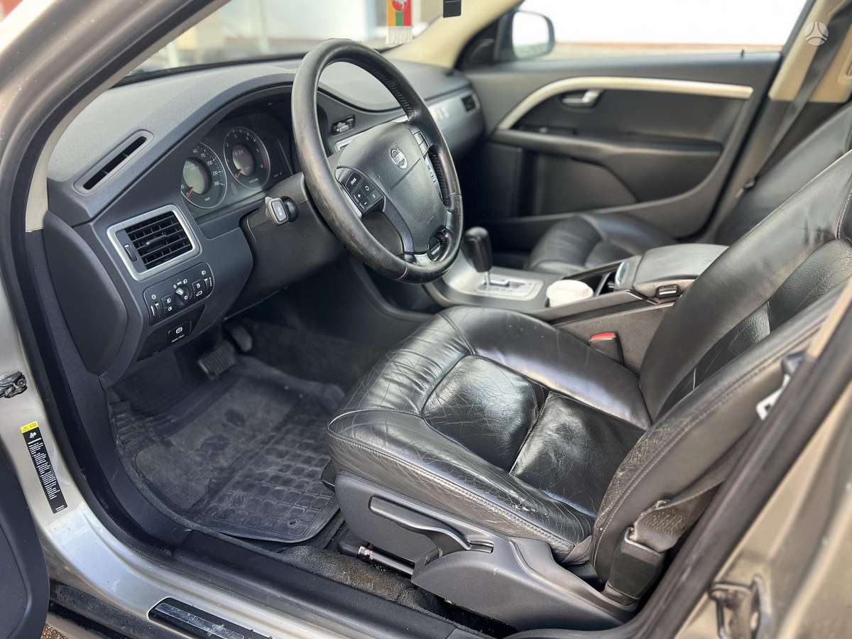 Volvo V70, 2.4 l., Универсал