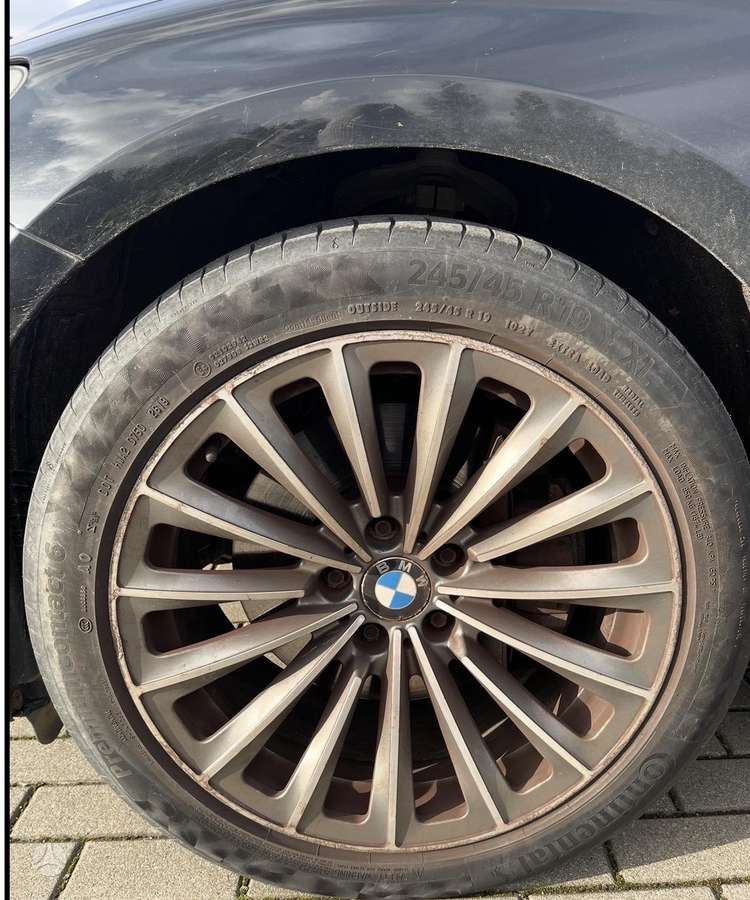 Continental, universalios 275/40 R19